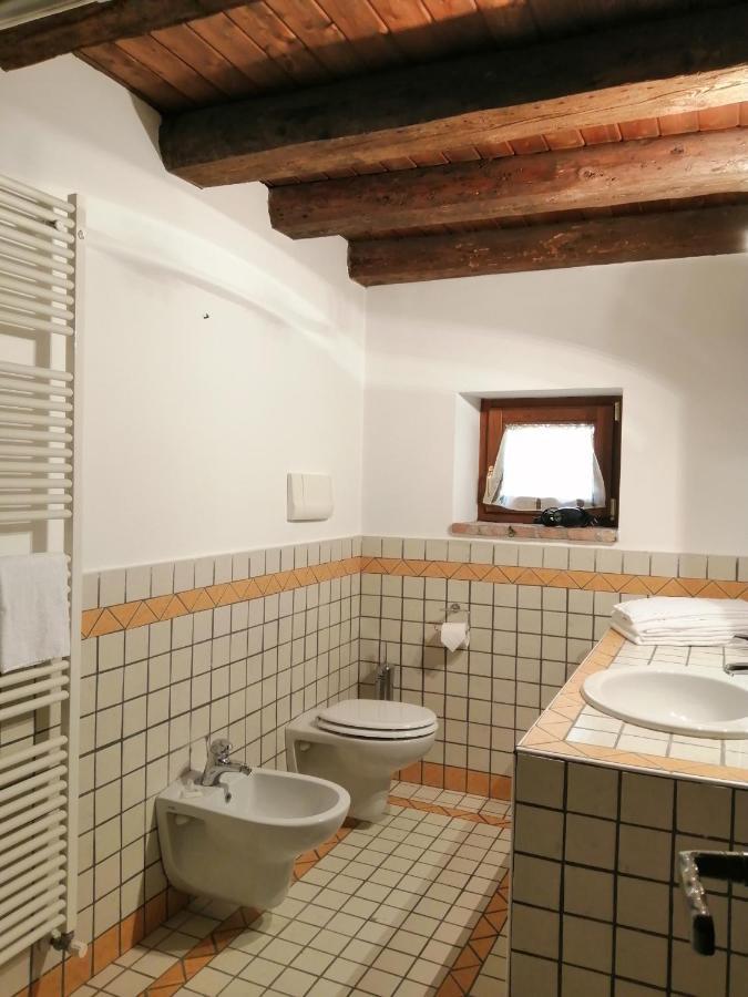 Гостьовий будинок Cascina Belvedi Clanezzo Екстер'єр фото
