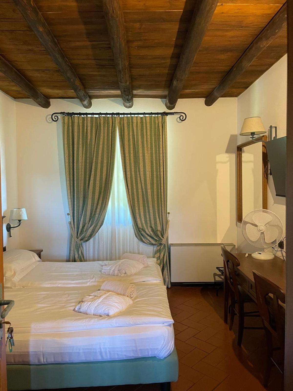 Гостьовий будинок Cascina Belvedi Clanezzo Екстер'єр фото